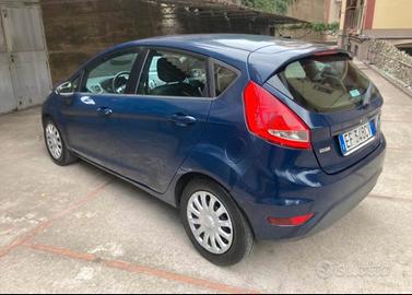 Ford fiesta anno 2010