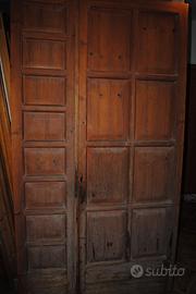 Portoncino con due ante