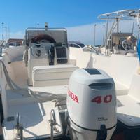 Barca open da 6 metri