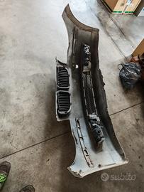 Paraurti anteriore BMW 118 del 2010