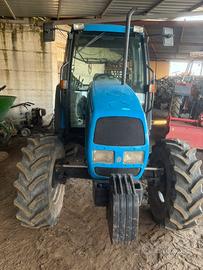 Trattore agricolo