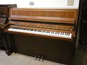 pianoforte-seiler-112-in-noce-con-polizza