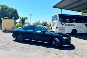 AUDI A8 full optional tetto