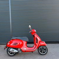 Vespa GTS 300 Super