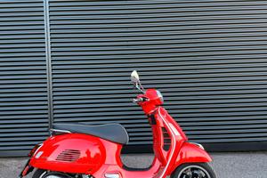 Vespa GTS 300 Super
