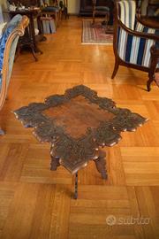 Tavolino etnico intarsiato a mano primi anni 50