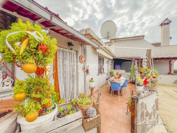 Casa con Dependence e Vista Mare a Campo dell'Oro