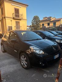 Renault clio 1.5 diesel 2009 