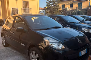 Renault clio 1.5 diesel 2009 