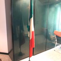 Servo bandiera Zanotta