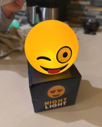 Lampada notte emoticon
