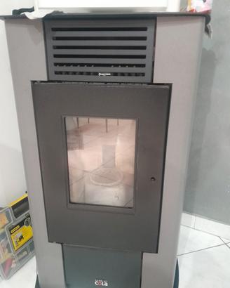 stufa a pellet (Anseldmo cola)