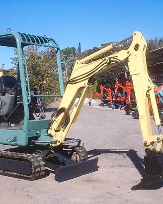 Miniescavatore usato YANMAR B18 EX