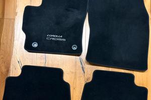 Tappetini originali Toyota Corolla Cross Moquette