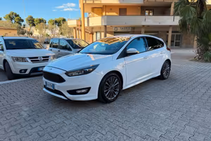 Ford Focus 1.5 TDCi 120 CV Start&Stop ST Line