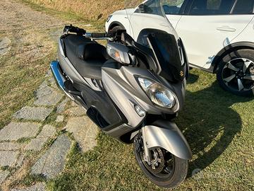 Scooter Suzuki Burgman 650 Executive