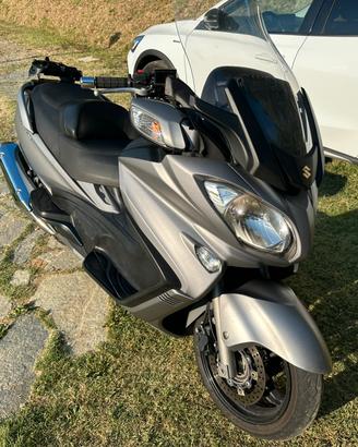 Scooter Suzuki Burgman 650 Executive