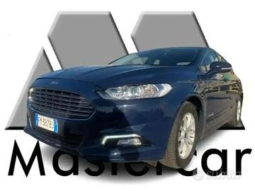 FORD Mondeo 4p 2.0 hybrid Titanium Busines ecvt