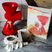 Tritacarne manuale Mincy. Marca Rigamonti