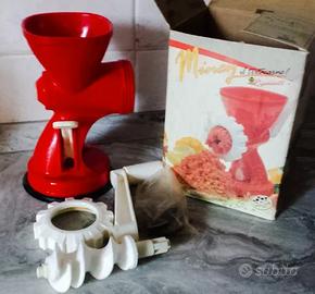 Tritacarne manuale Mincy. Marca Rigamonti