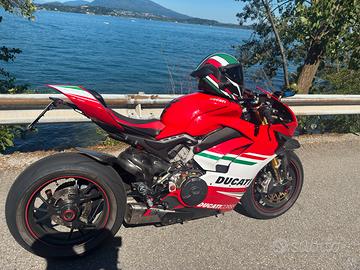Ducati panigale V4S 2019