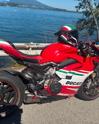 Ducati panigale V4S 2019