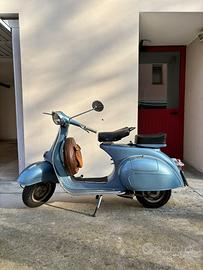 Vespa Piaggio d'epoca 125 cc - 1962
