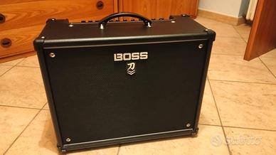 Amplificatore Boss Katana 100 MK2 e footswitch