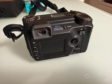 Fotocamera digitale Casio QV5700