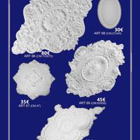 Rosone in gesso decoro soffitto lampadario