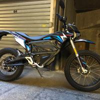 ZERO  FX + accessori ricarica rapida