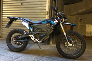 ZERO  FX + accessori ricarica rapida