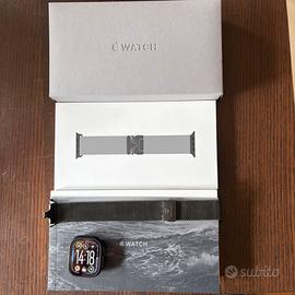 Apple Watch Ultra 2 nero cinturino milanese