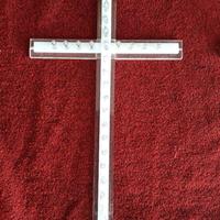 Coppia di luci sacre votive a forma di croce