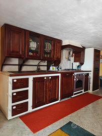 Cucina rustica in finta muratura