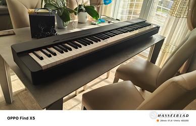 Yamaha p 225 in perfette condizioni come nuovo 