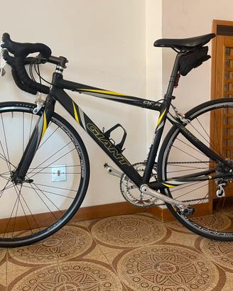 Giant  OCR Compact Road