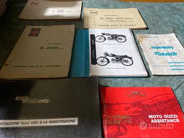 Piccolo trasportino per animali in plastica