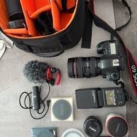 Canon EOS 6D + 24‑105L + 50mm + kit completo
