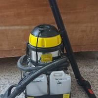 Aspirapolvere professionale, lava e igienizza