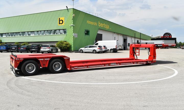 Semirimorchio Bertoja vasca due assi pronta conseg