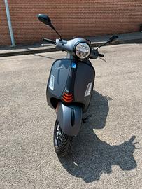 Vespa GTS super sport 300