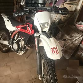 Moto Husqvarna TE 250