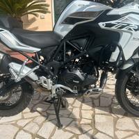 Benelli Trk 502x km 7252