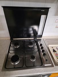 piano cottura a metano 4 fuochi in incasso