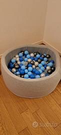 piscina con palline