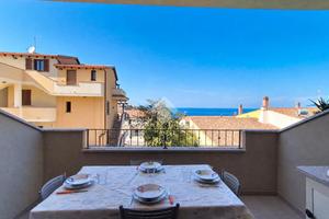 2 LOCALI A CASTELSARDO