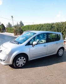 RENAULT Grand Modus 1.5 dCi 85CV Dynamique