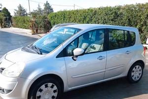 RENAULT Grand Modus 1.5 dCi 85CV Dynamique