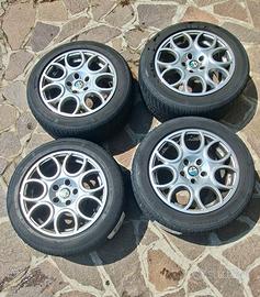 cerchi con gomme r16  per alfa 159